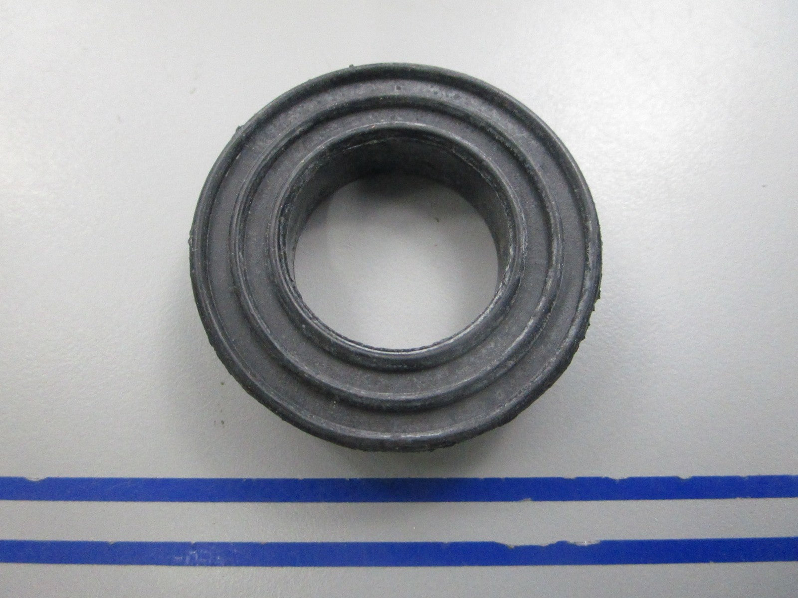 NEW OEM 23-17657M Mercury Quicksilver Bushing 0810