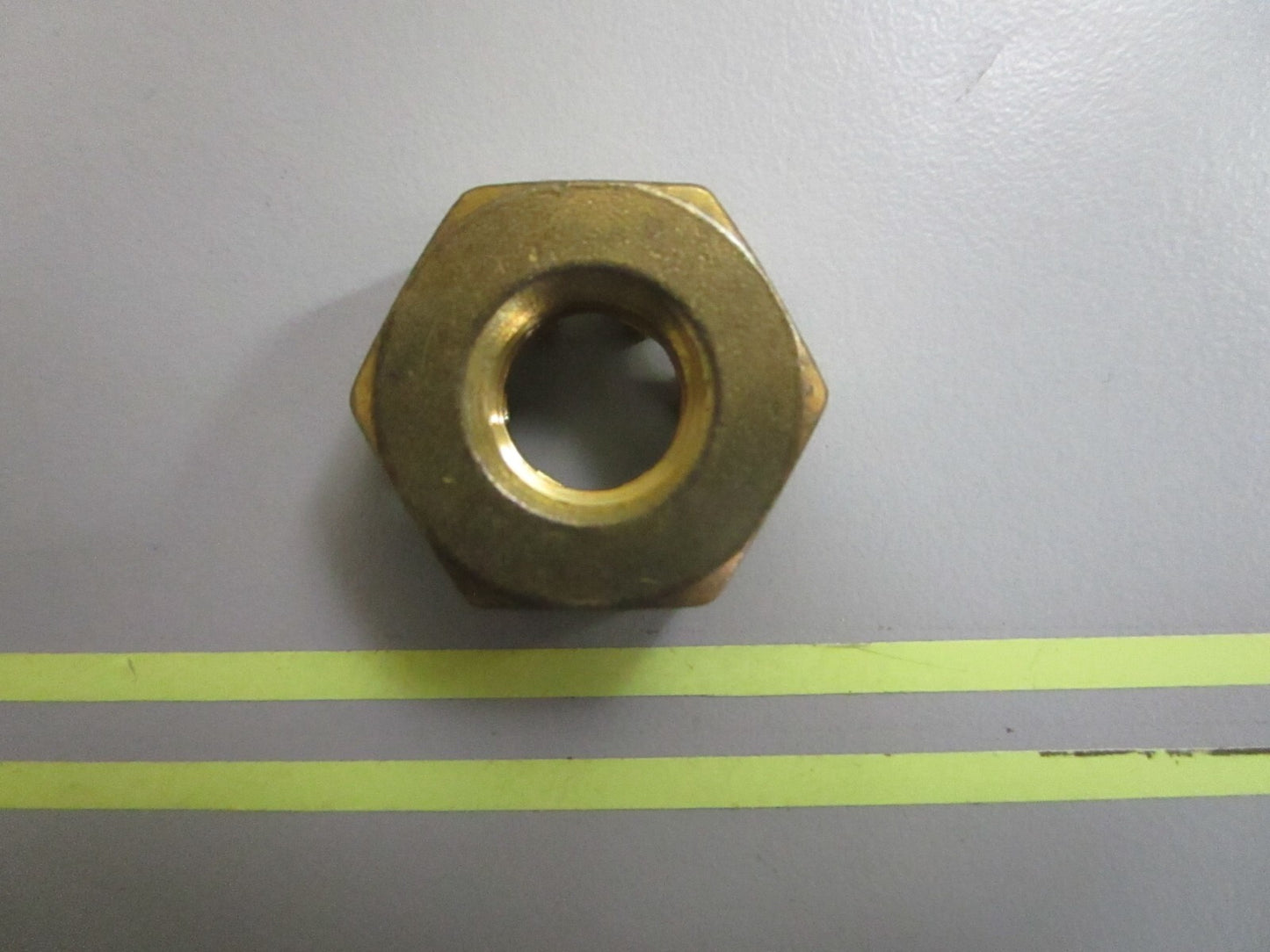 *NEW OEM* 0810 OMC Johnson Evinrude Propeller Nut 314503 0314503