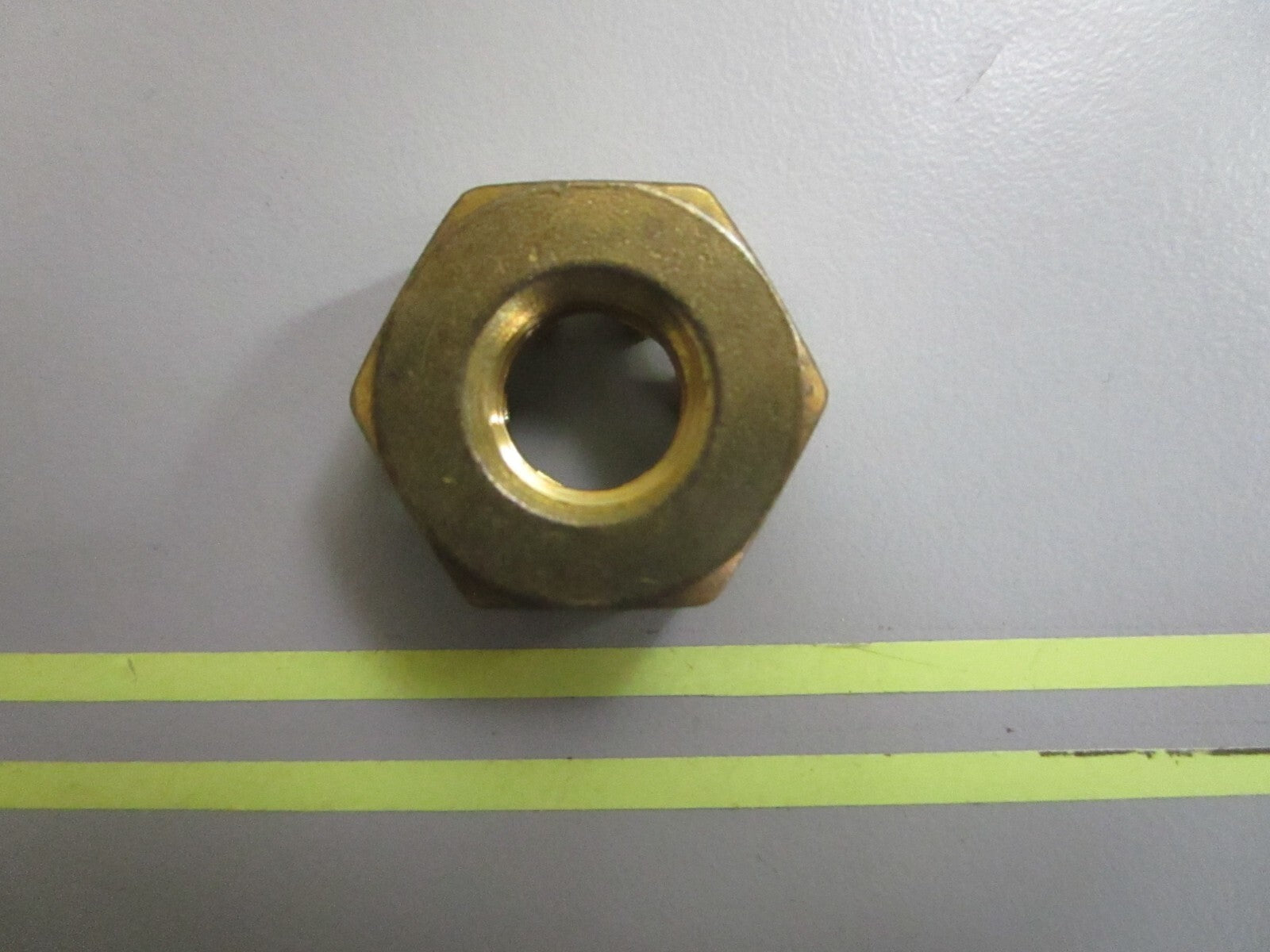 *NEW OEM* 0810 OMC Johnson Evinrude Propeller Nut 314503 0314503