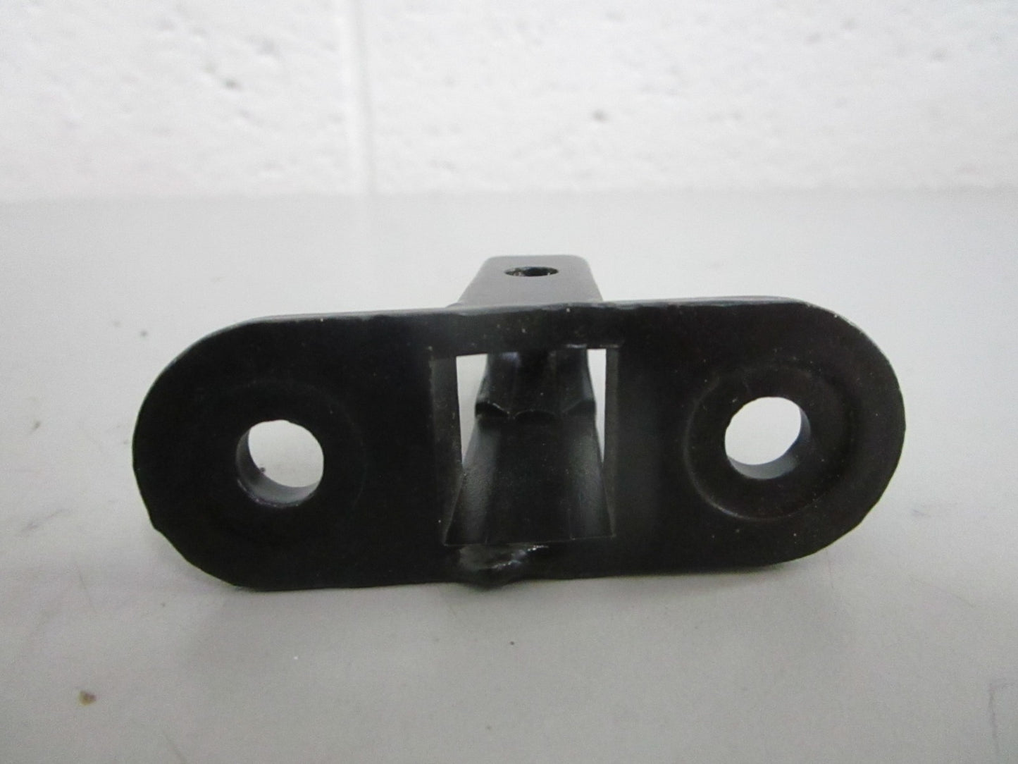 NEW OEM 332637 0332637 OMC Johnson Evinrude Anchor Block 0820