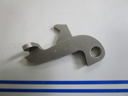 *NEW OEM* 0820 Volvo Penta Spring Snap Hook 814392