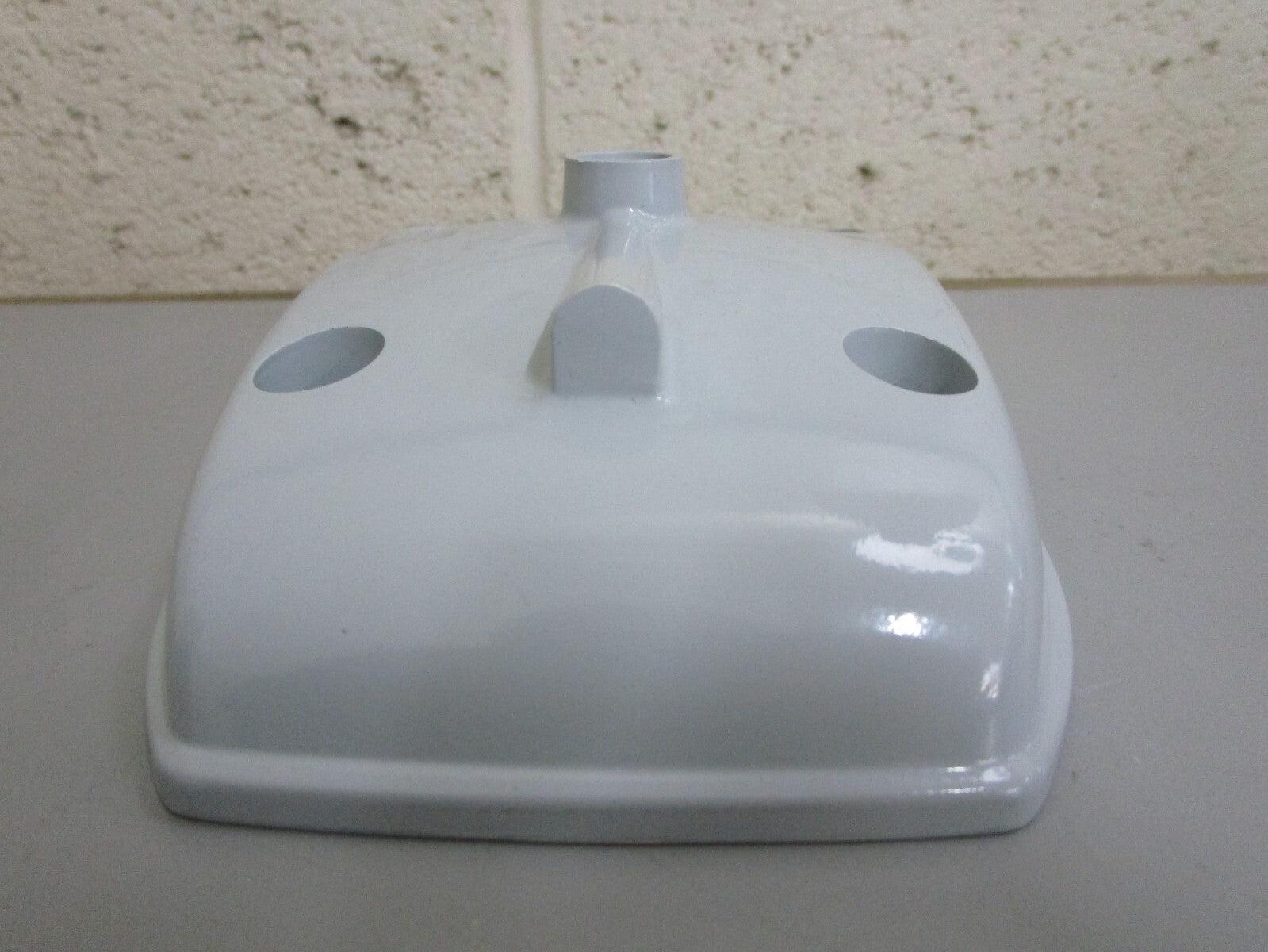 *NEW OEM* 0820 Volvo Penta Cover 832667