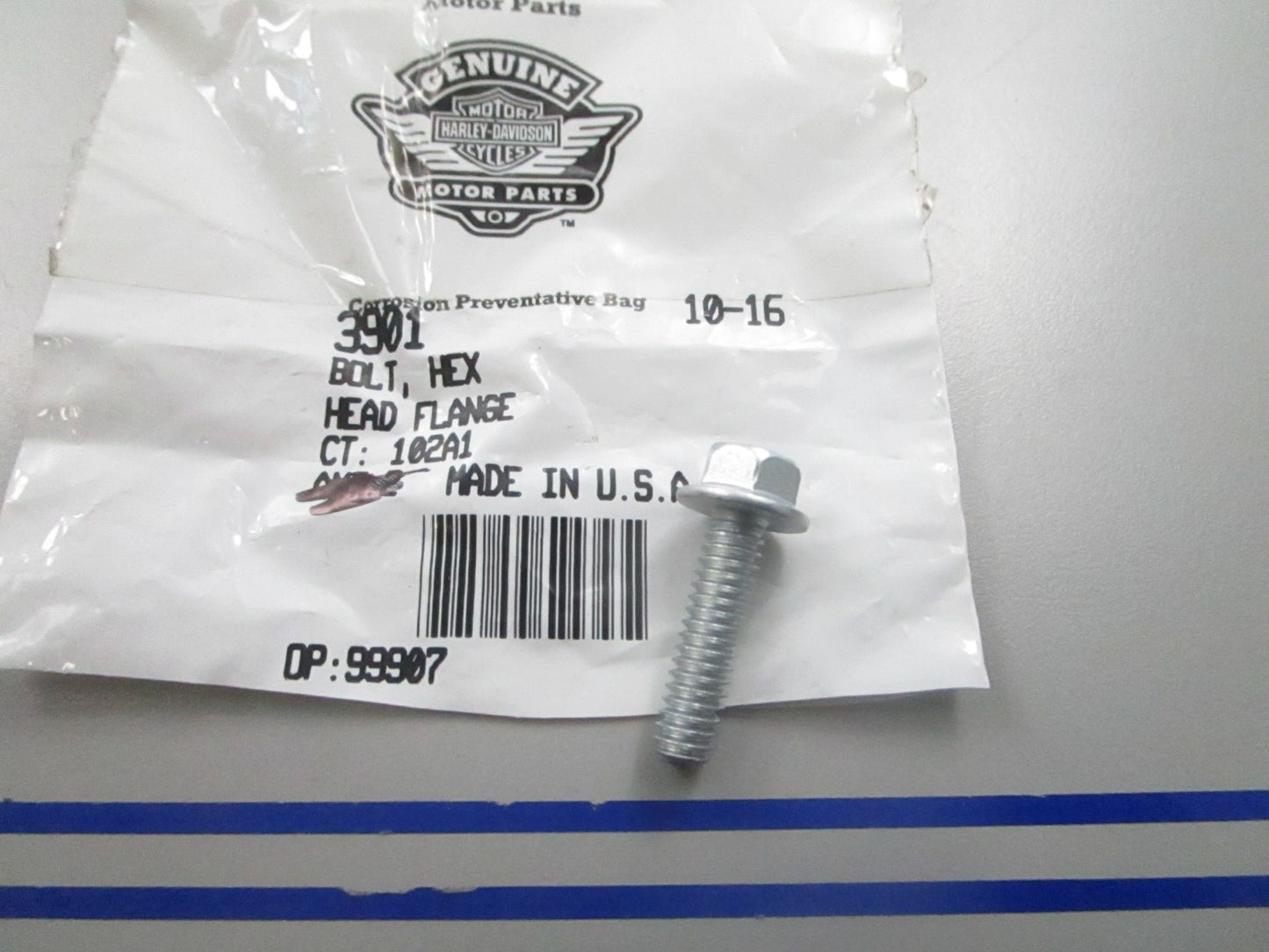 *NEW OEM* 0810 Harley Davidson Flange Screw 3901