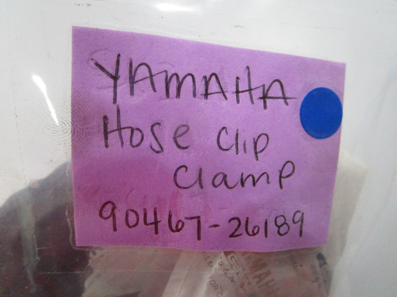 NEW OEM 90467-26189 Yamaha Hose Clip Clamp 0810