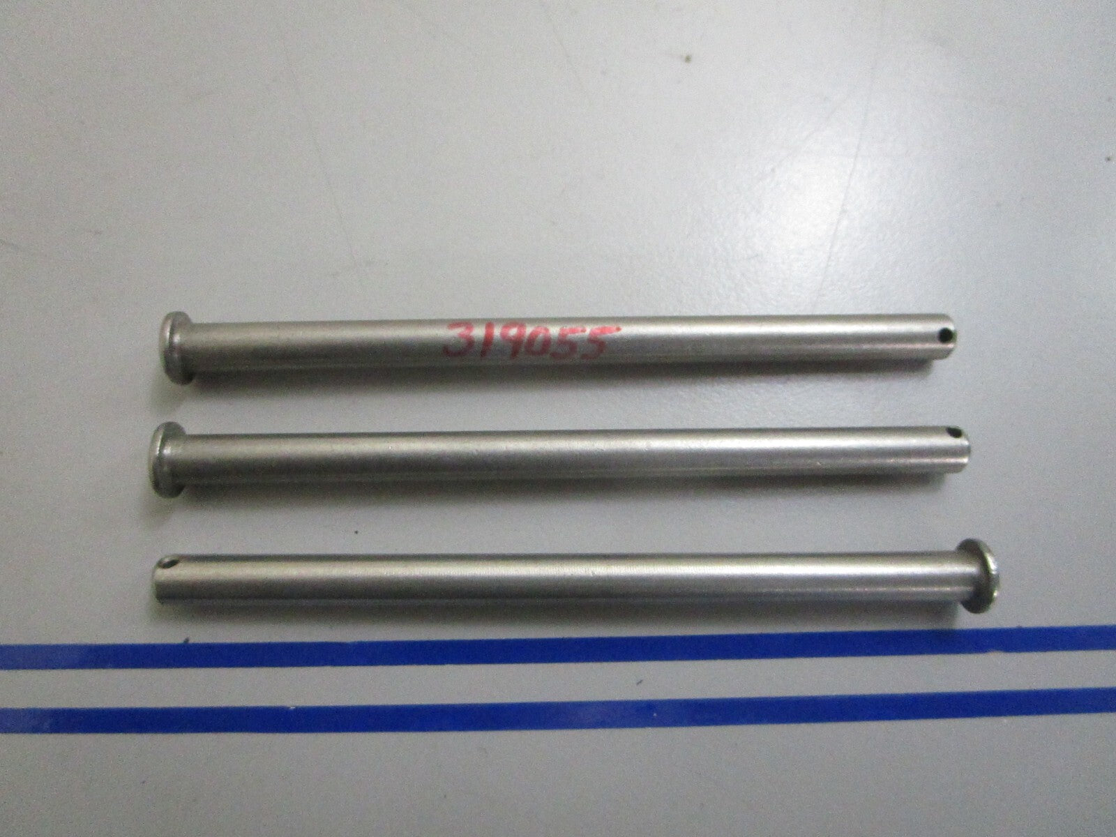 *NEW OEM* (LOT OF 3) 0810 OMC Johnson Evinrude Pin 319055 0319055