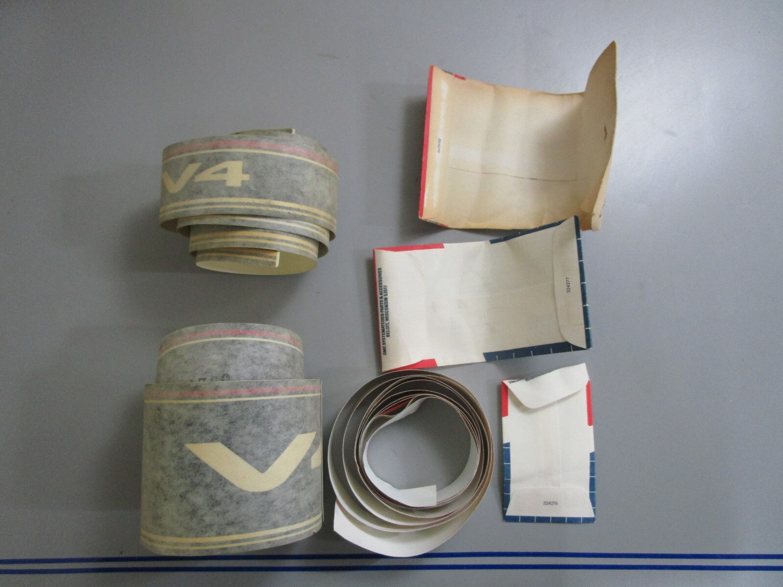 *NEW OEM* 0810 OMC Johnson Evinrude Decal Set 284350 0284350