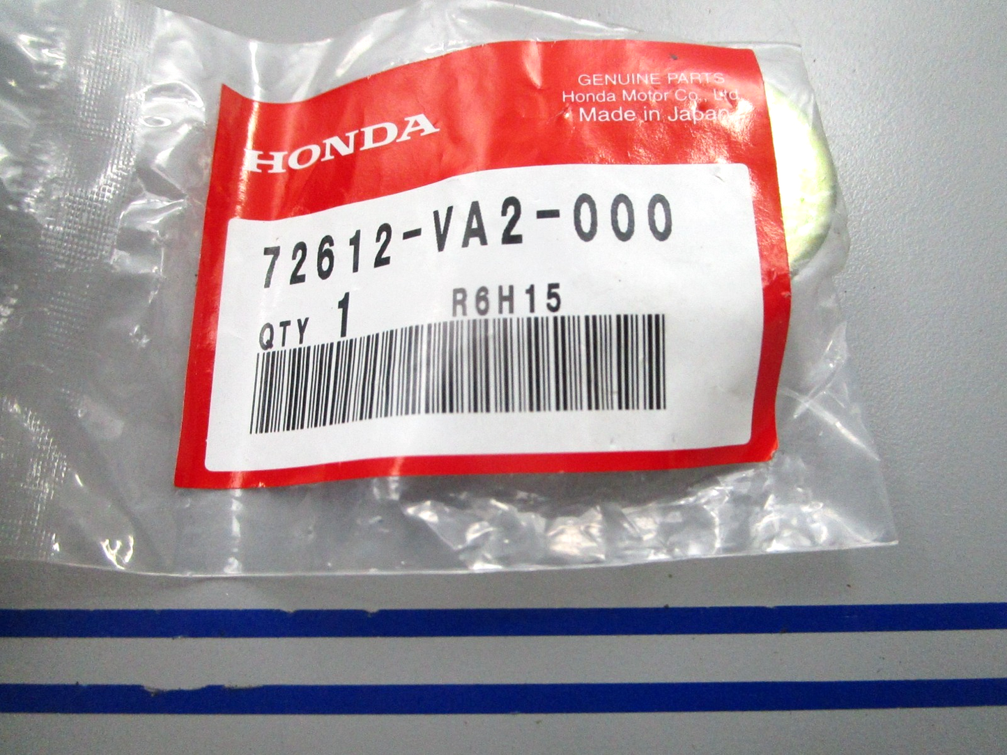 NEW OEM Honda 72612-VA2-000 Blade Lock 0810
