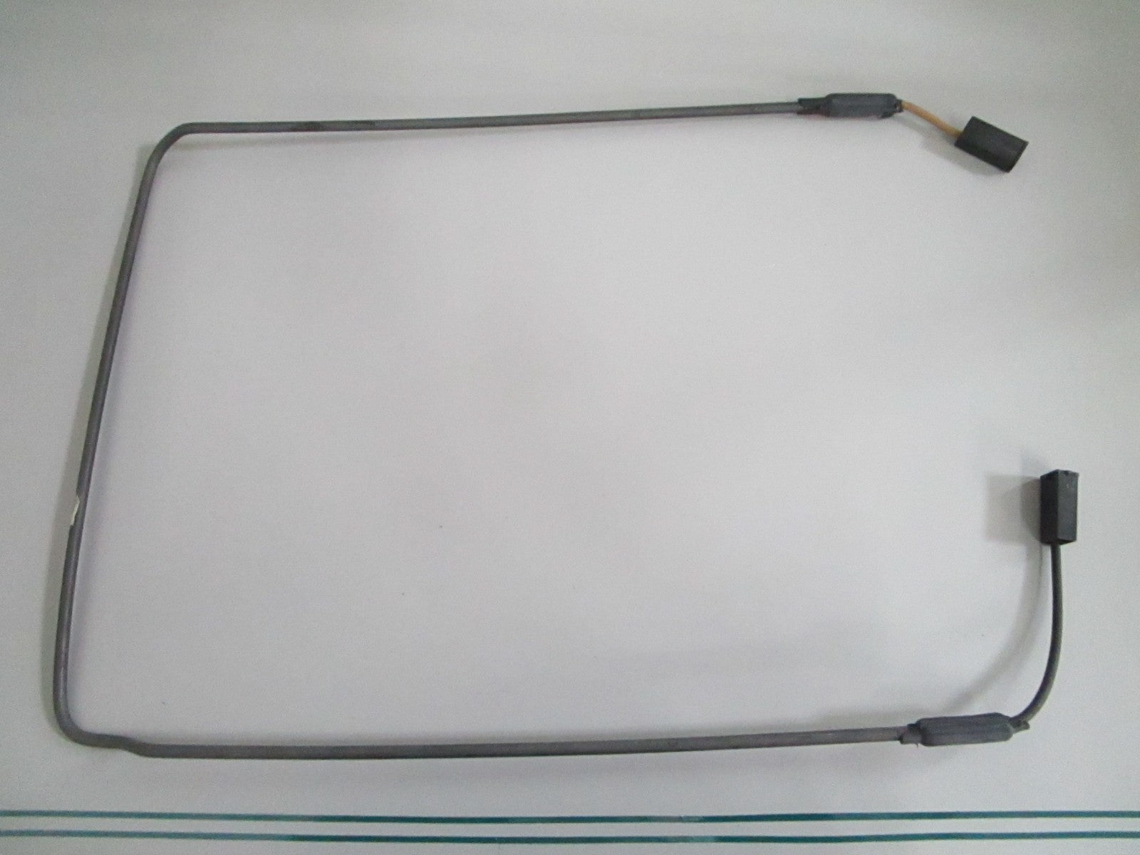 Whirlpool WPW10140162 NEW OEM Refrigerator Defrost Heater Jenn-Air NOS Part 0820