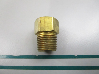 NEW OEM 908951 0908951 OMC Johnson Evinrude Fitting 0810