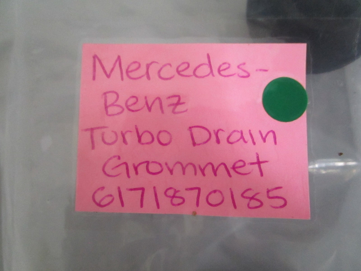 NEW OEM 6171870185 Mercedes-Benz Turbo Drain Grommet 0820