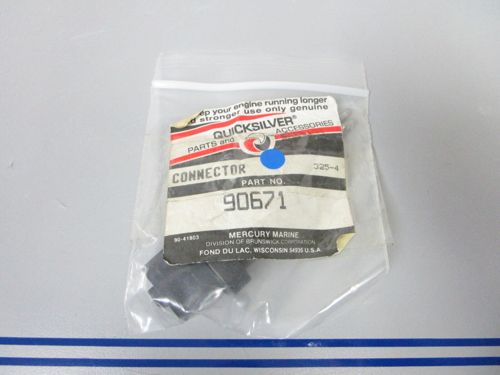 *NEW OEM* 0720 Mercury Quicksilver Connector 90671