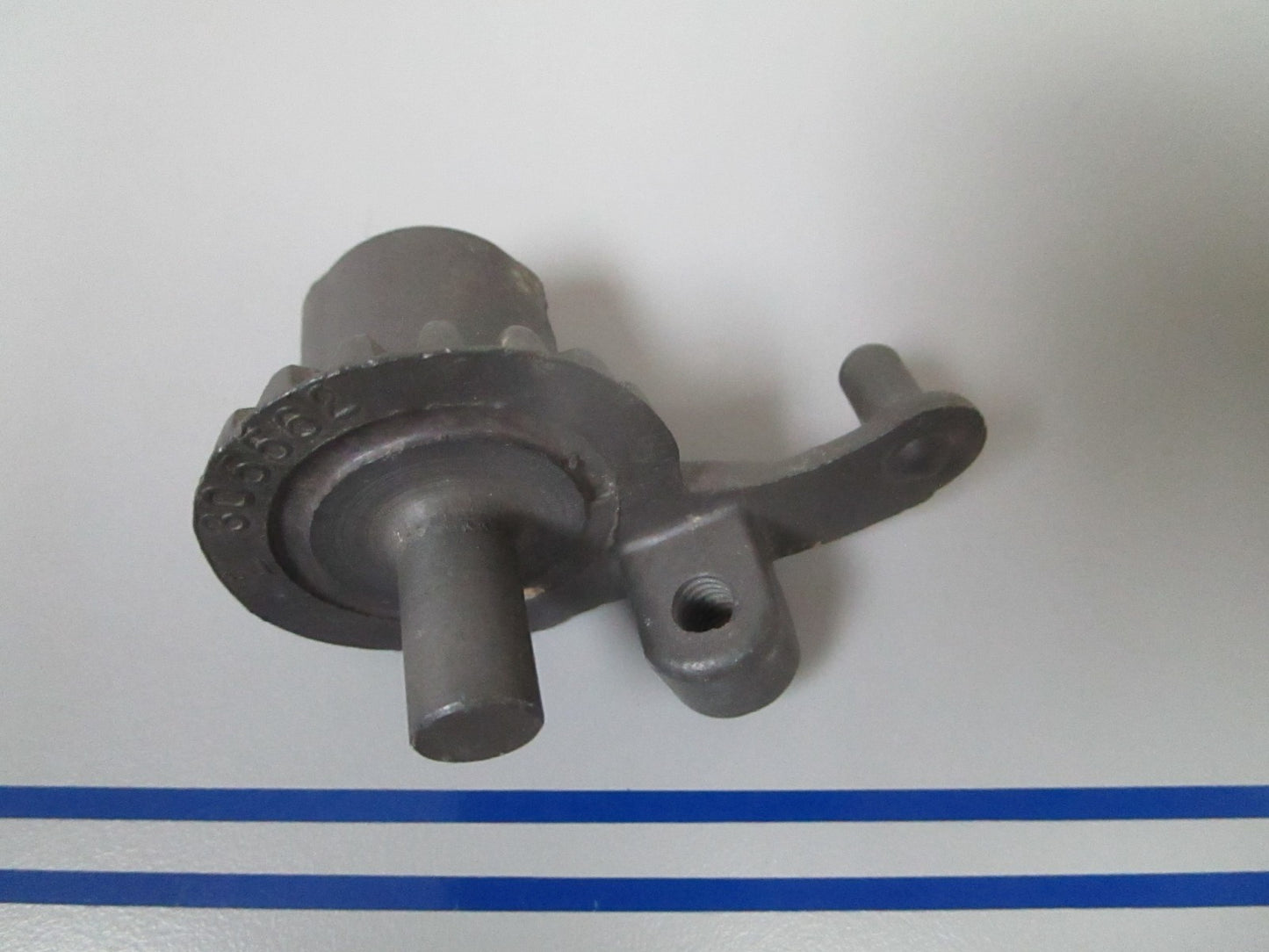 NEW OEM 305562 0305562 OMC Johnson Evinrude Throttle Control 0720