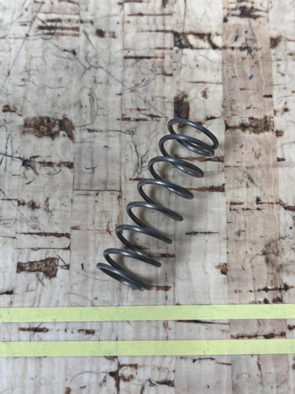 *NEW OEM* 0720 OMC Johnson Evinrude Spring 345171 0345171