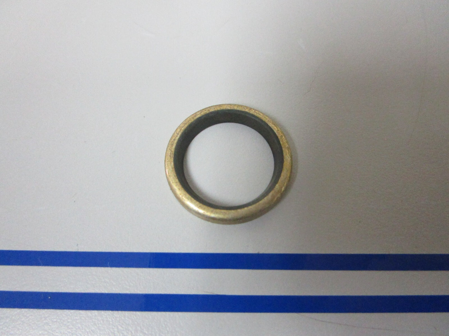 *NEW OEM* 0720 Mercury Quicksilver Seal 26-32121