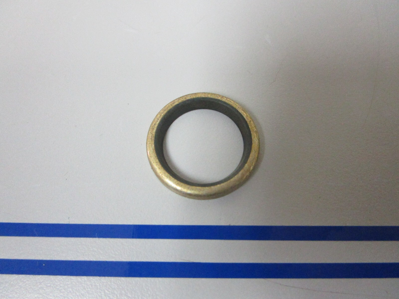 *NEW OEM* 0720 Mercury Quicksilver Seal 26-32121