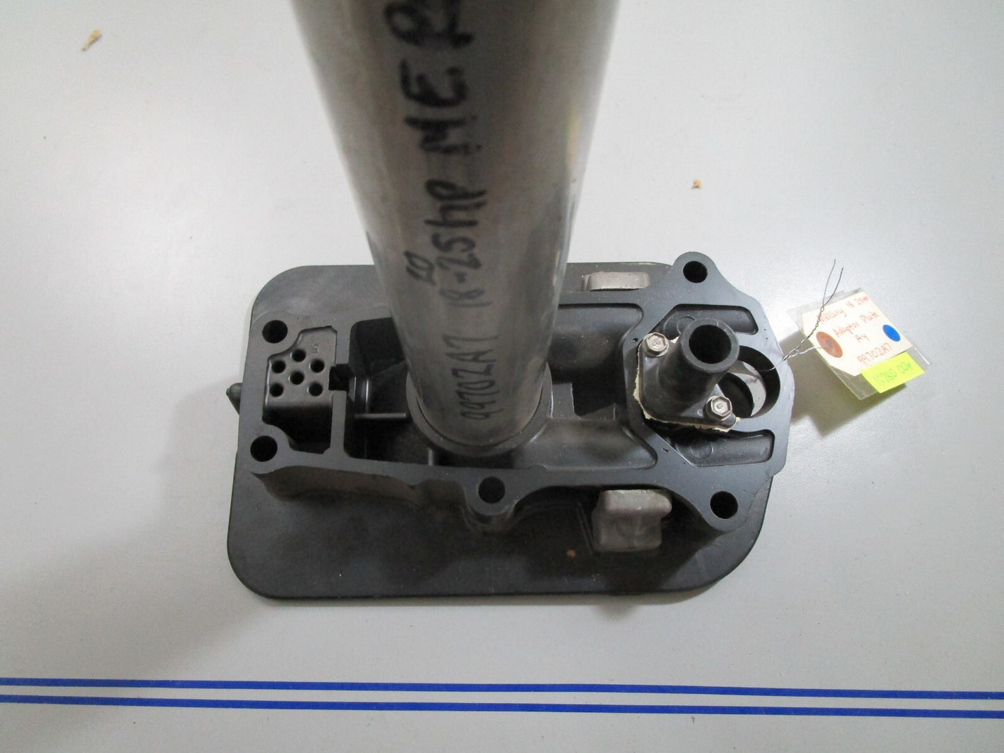 *NEW OEM* 0820 Mercury Quicksilver 18 25HP Adaptor Plate Ay 99702A7