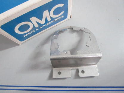 NEW OEM 331122 0331122 OMC Johnson Evinrude Bracket 0820