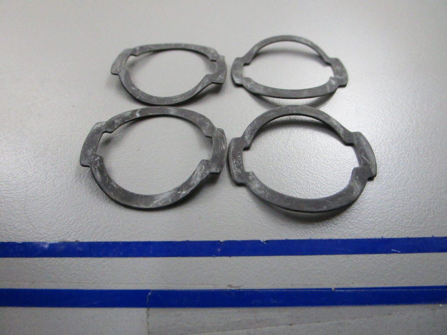 *NEW OEM* (LOT OF 4) 0810 Mercury Quicksilver Wave Washer 13-27959