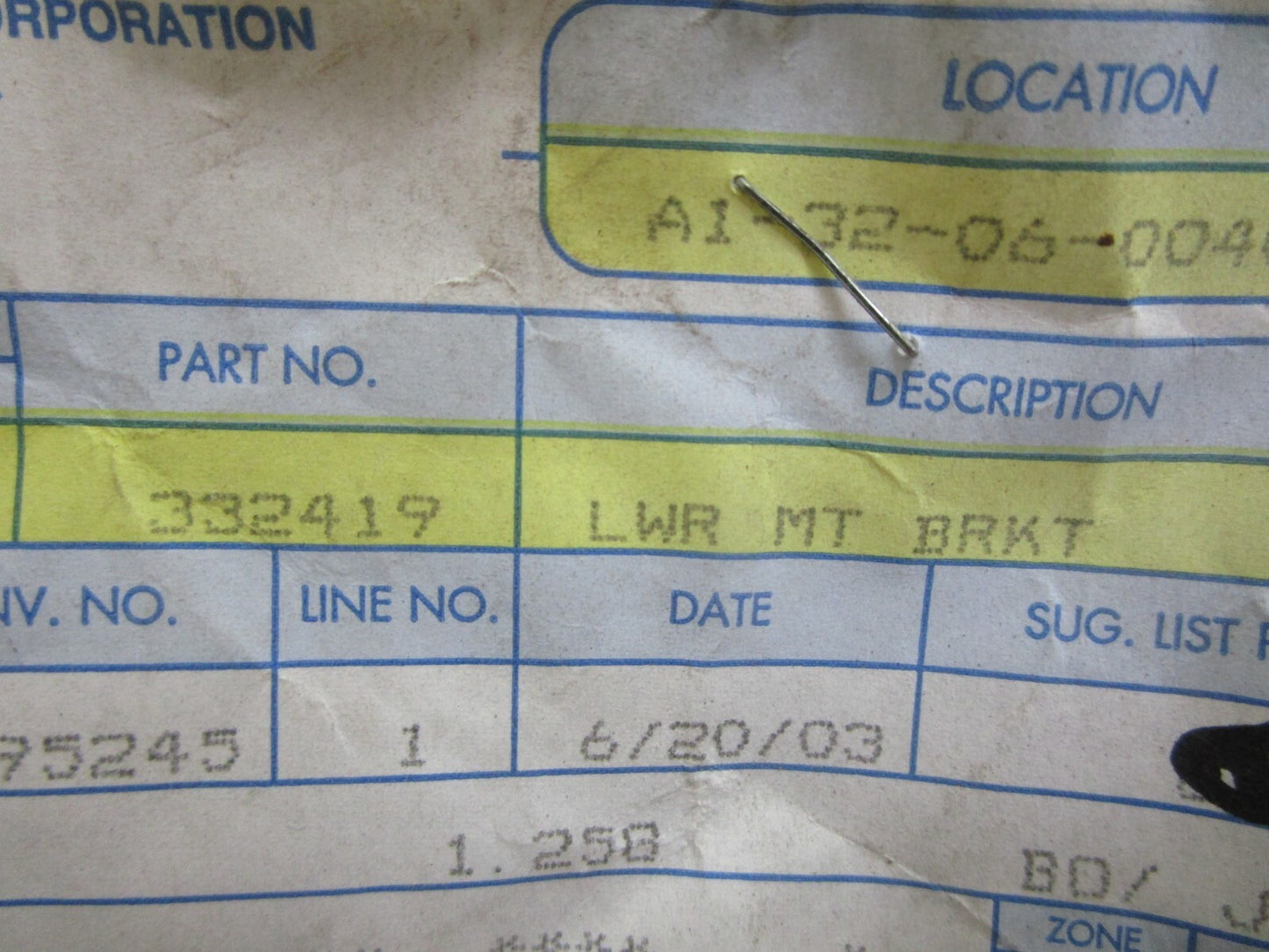 *NEW OEM* 0820 OMC Johnson Evinrude Lower Mount Bracket 332419 0332419