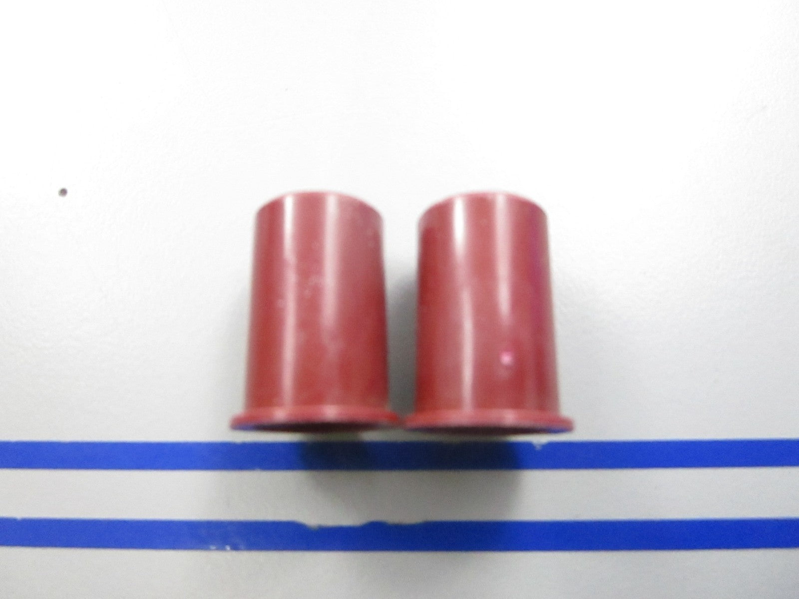 *NEW OEM* (LOT OF 2) 0810 OMC Johnson Evinrude Sleeve 357555 0357555