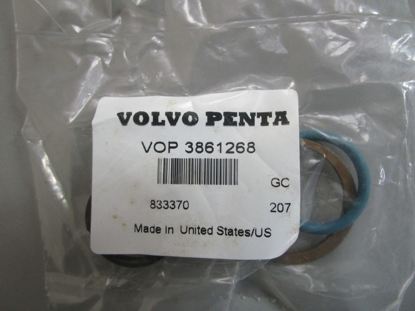 *NEW OEM* 0820 Volvo Penta Seal Kit 3861268