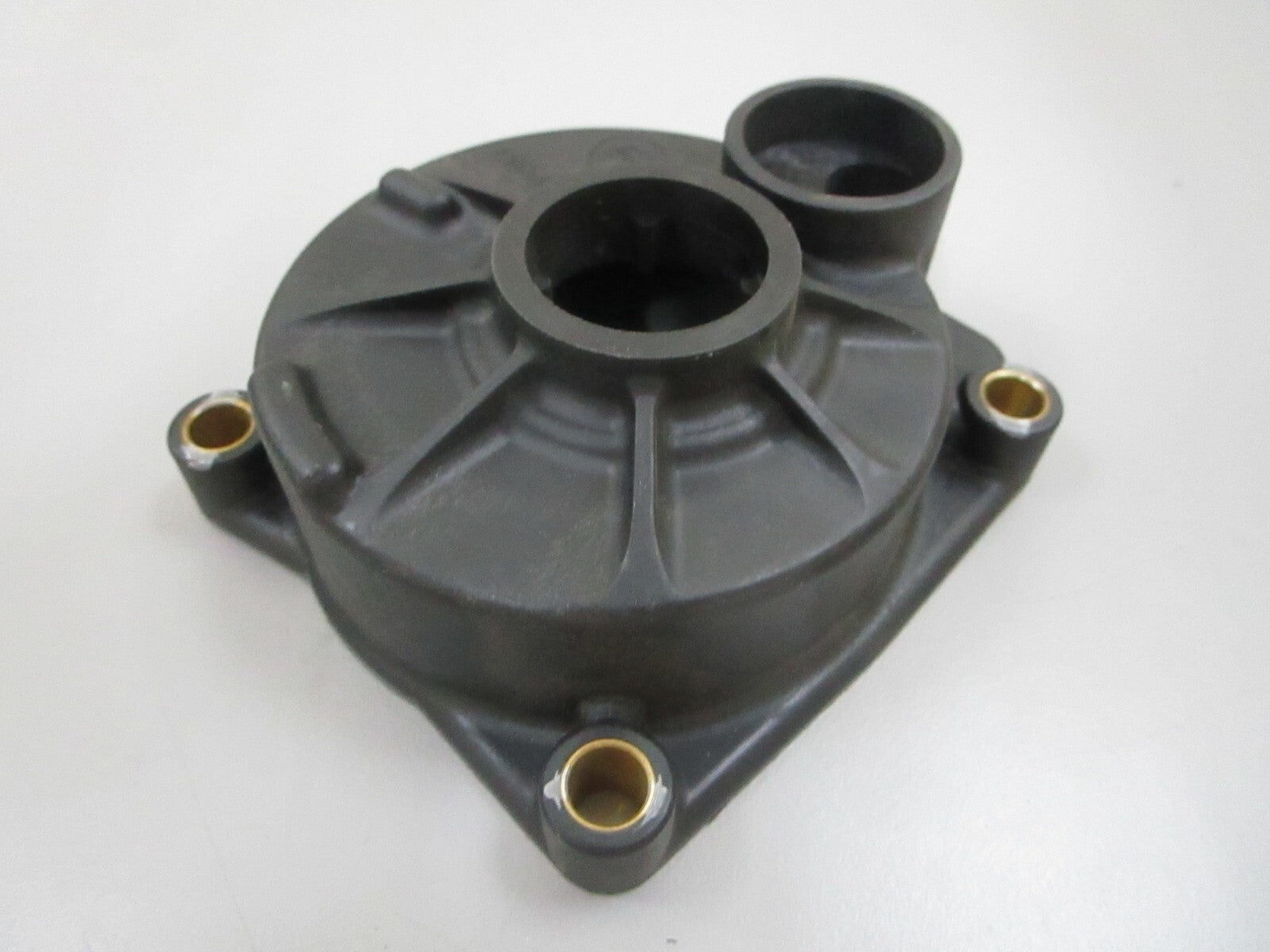*NEW OEM* 0780 OMC Johnson Evinrude Impeller Housing 438545 0438545