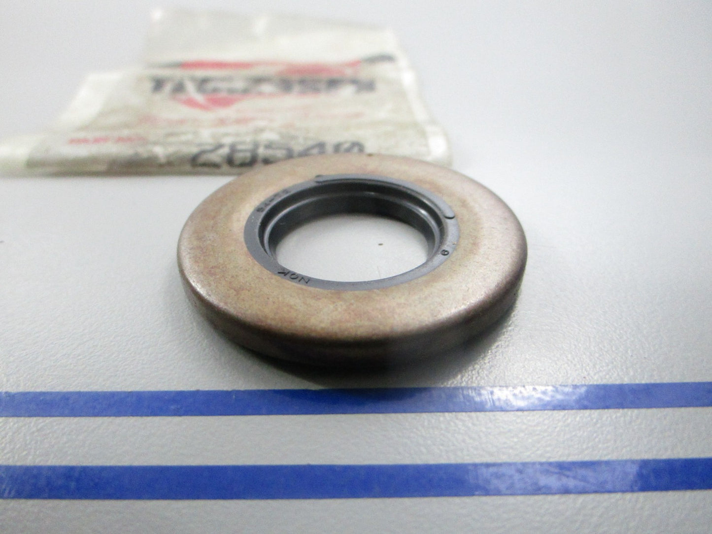 NEW OEM 28540 Tecumseh Oil Seal 0810