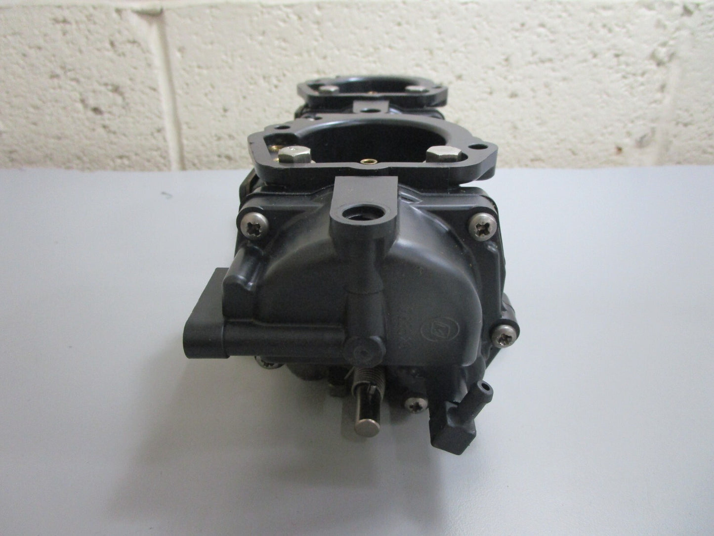 *NEW OEM* 0820 OMC Johnson Evinrude Carburetor 397907 0397907