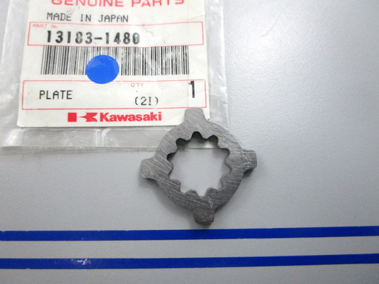 NEW OEM 13183-1480 Kawasaki Plate 0810