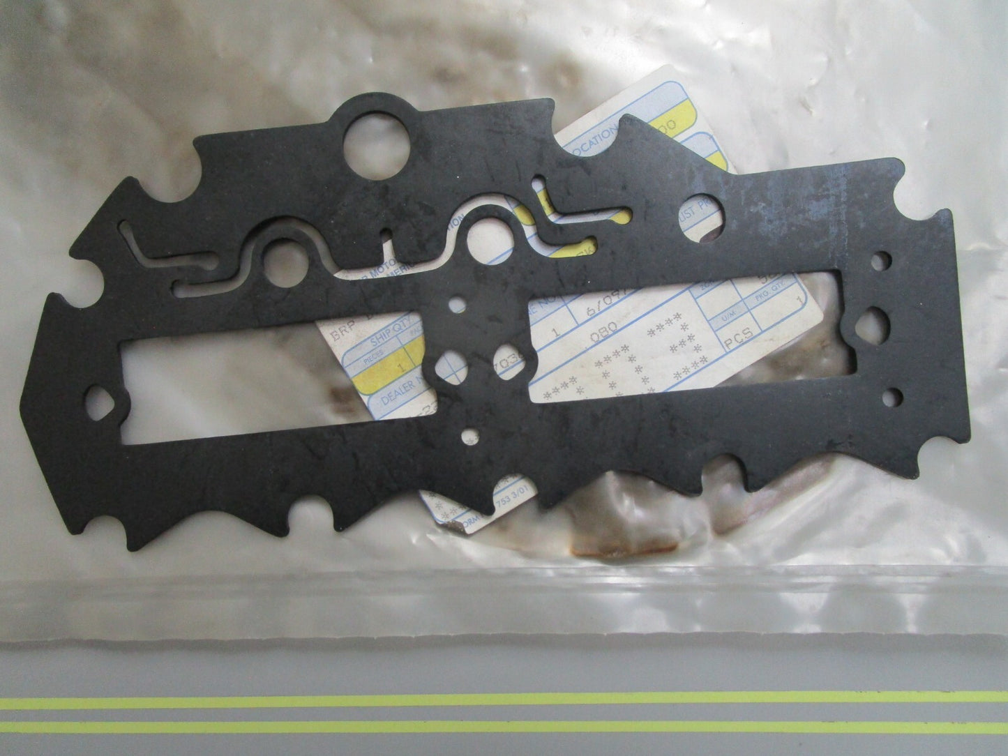 *NEW OEM* 0810 OMC Johnson Evinrude Gasket 345044 0345044