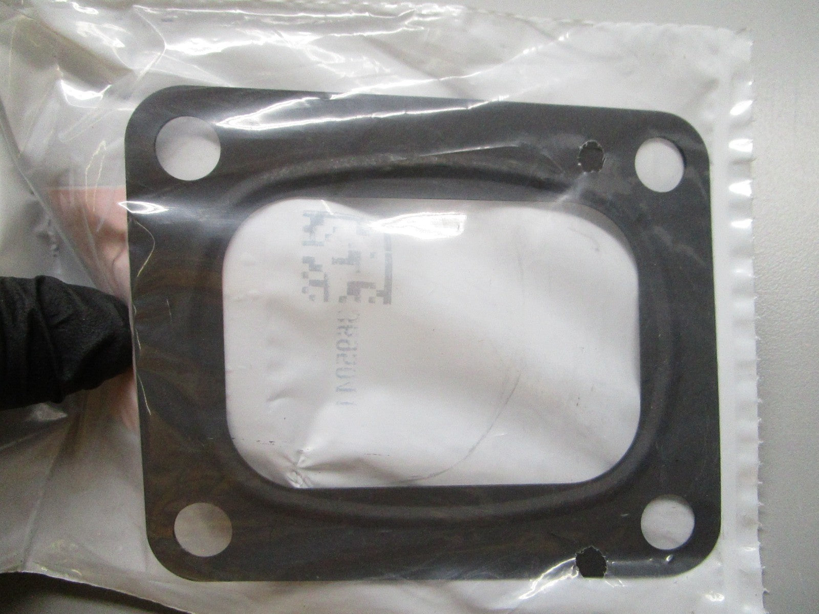 *NEW OEM* 0810 Cummins Turbocharger Gasket 3695041