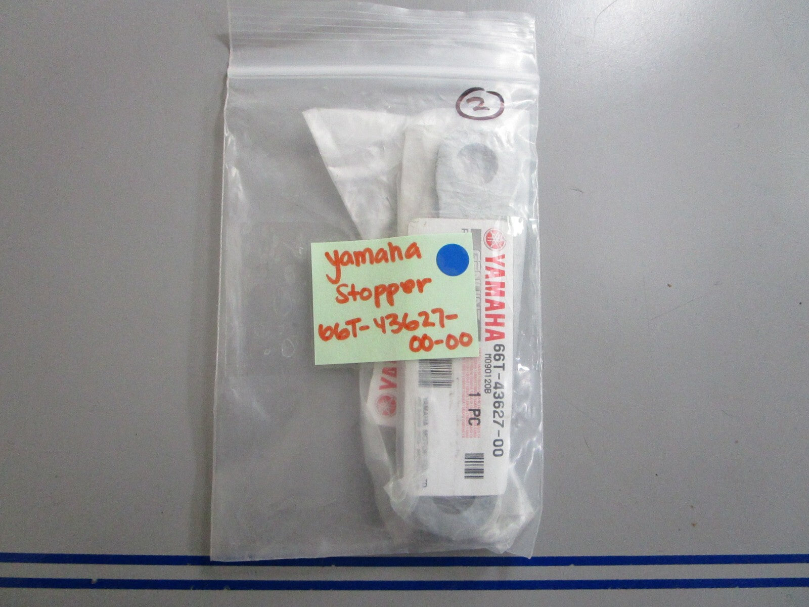 *NEW OEM* 0810 Yamaha Stopper 66T-43627-00-00