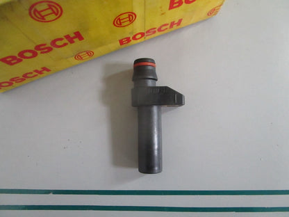 NEW OEM 0031537428 0281002123 Mercedes-Benz Bosch Crankshaft Sensor 0820