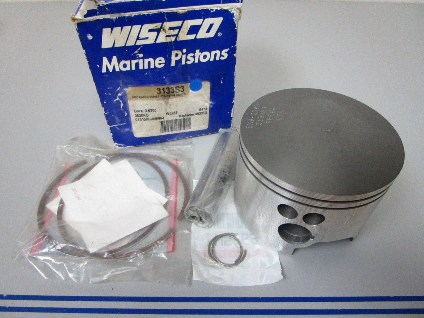 NEW 3133S3 Replaces: OMC Evinrude 3033S3 Wiseco 91'- 99' Piston & Ring Ay 0720