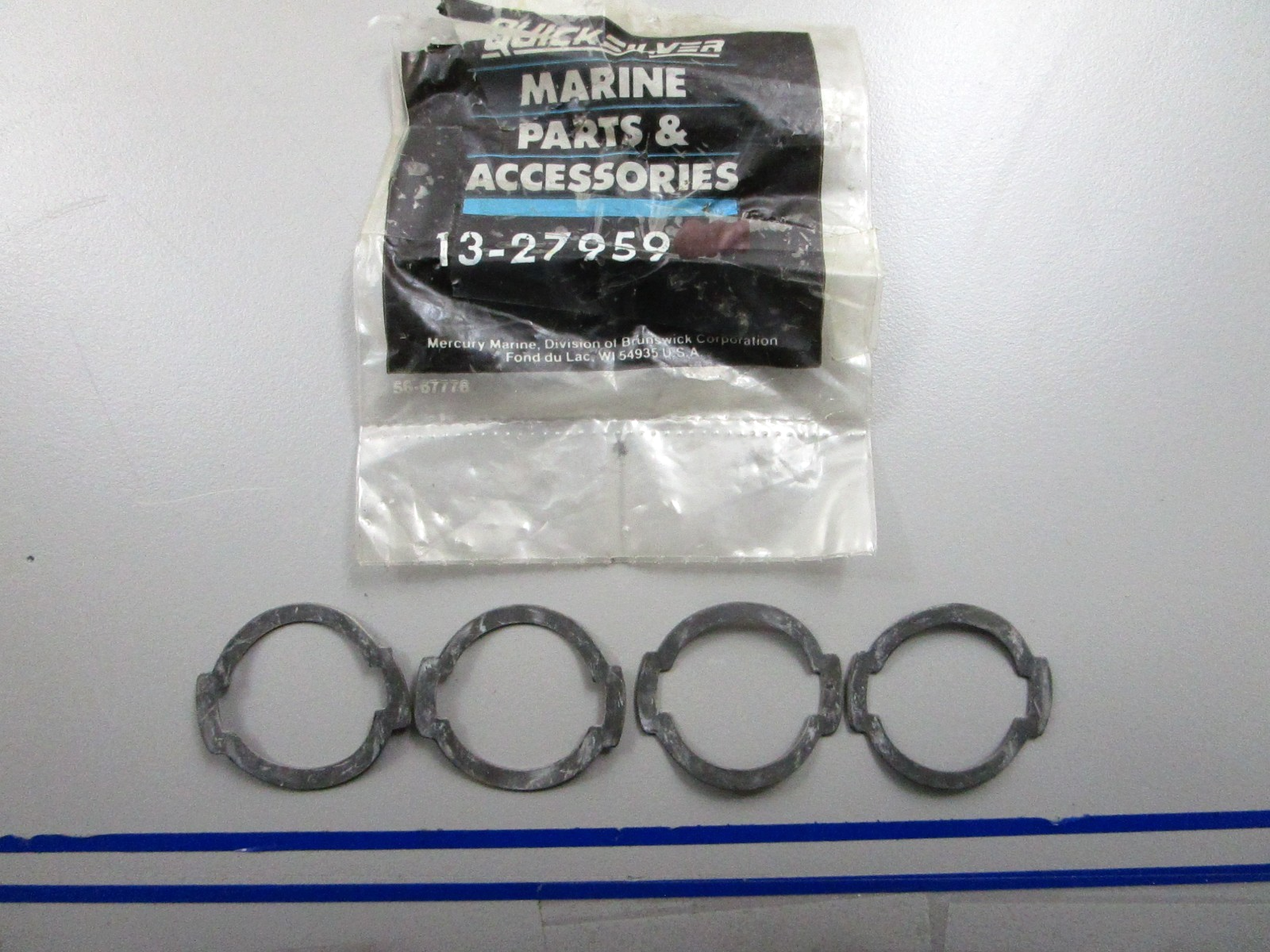 *NEW OEM* (LOT OF 4) 0810 Mercury Quicksilver Wave Washer 13-27959