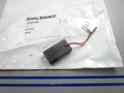NEW Total Source HY1309922 For: Hyster Brush 0810