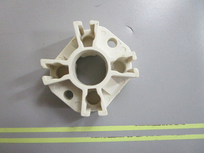 *NEW OEM* 0810 OMC Johnson Evinrude Cap 327097 0327097