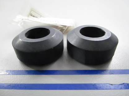 NEW OEM (LOT OF 2) 3R0-61337-1 3R0613371 Tohatsu Upper Rubber Damper 0810