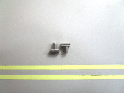 *NEW OEM* (LOT OF 2) 0750 OMC Johnson Evinrude IMPELLER PIN 306196 0306196