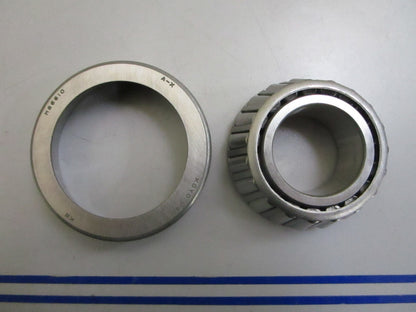 *NEW OEM* 0820 Volvo Penta Roller Bearing 183512