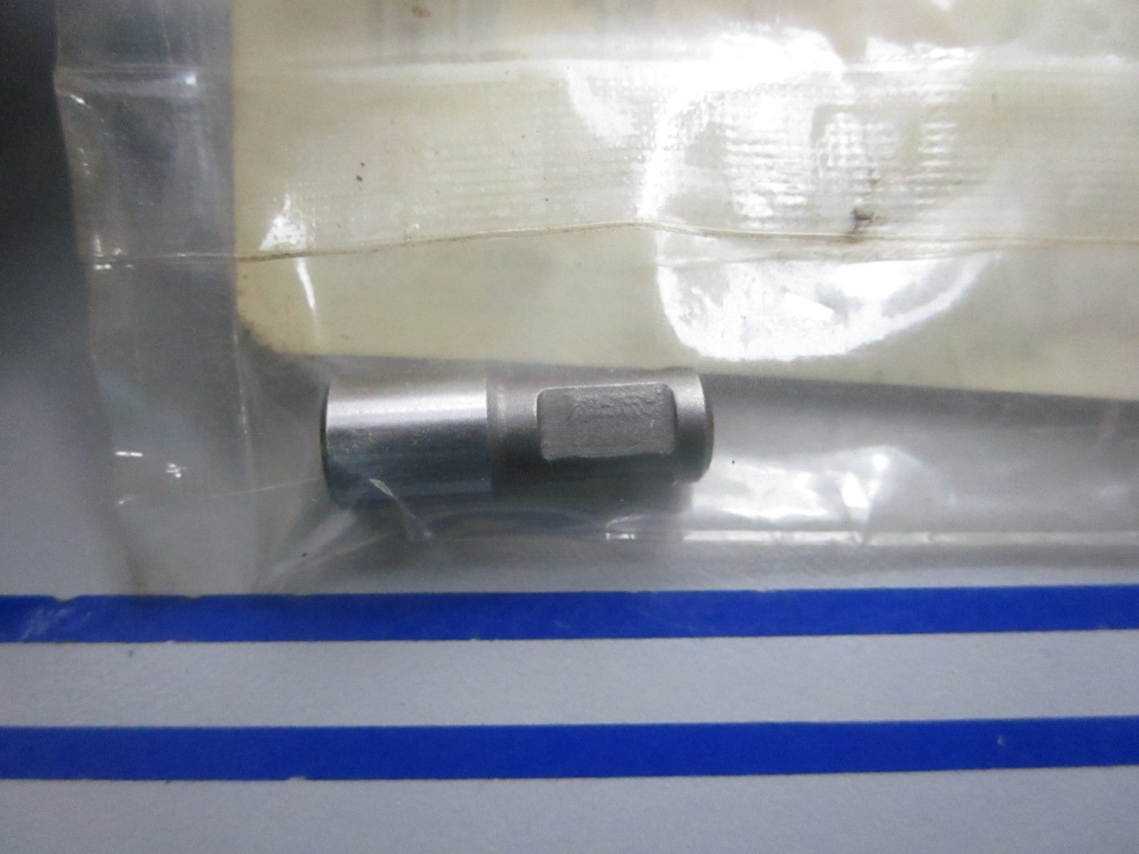 NEW OEM 8K4-47577-00-00 Yamaha Connector 0810