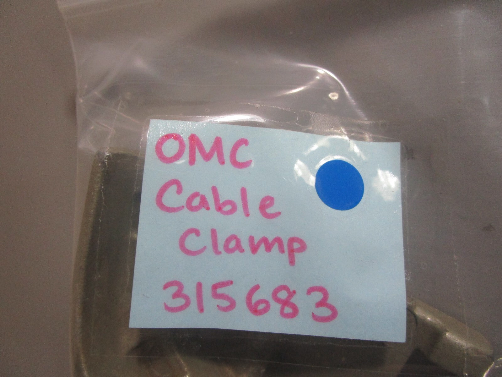 *NEW OEM* 0810 OMC Johnson Evinrude Cable Clamp 315683 0315683