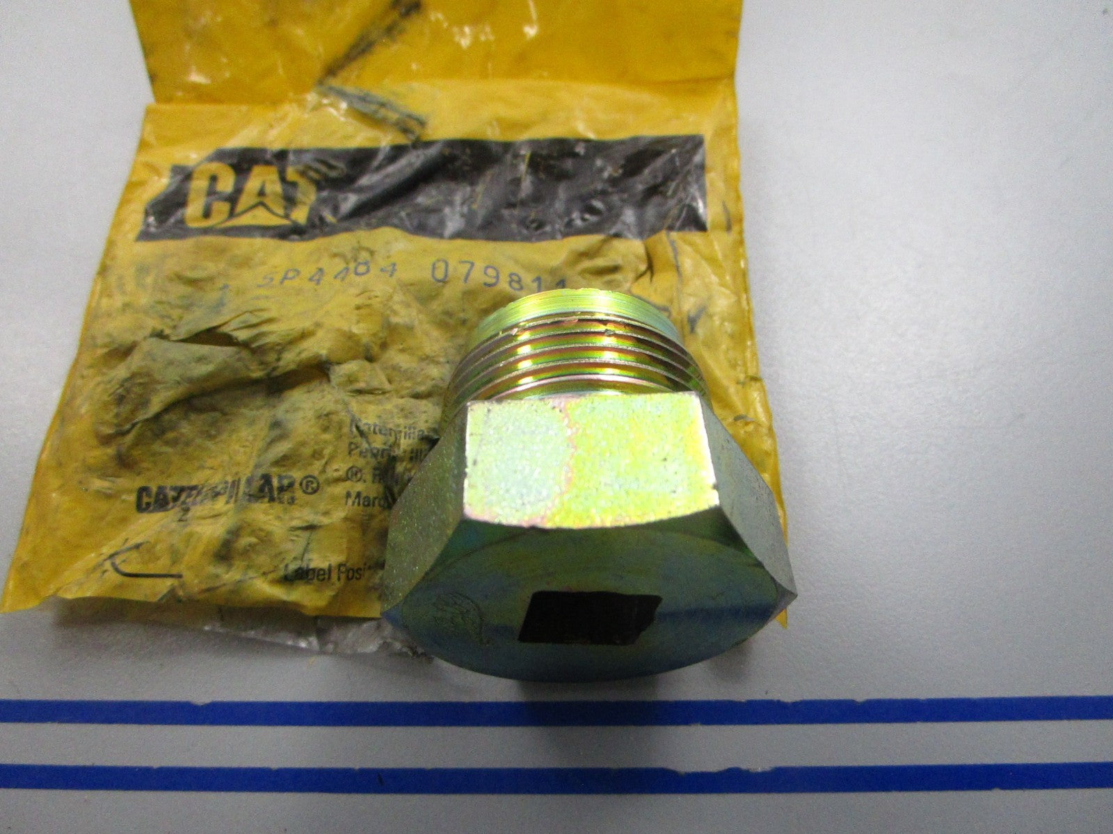 NEW OEM 5P-4484 CAT Drain Plug 0810