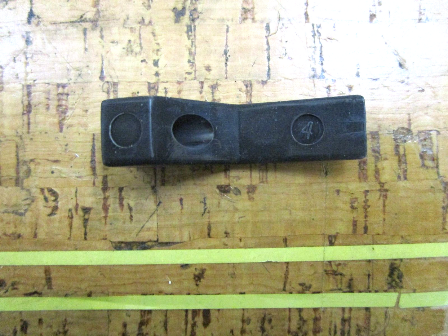 *NEW OEM* 0750 OMC Johnson Evinrude REVERSE LOCK  RELEASE SPACER 324584 0324584