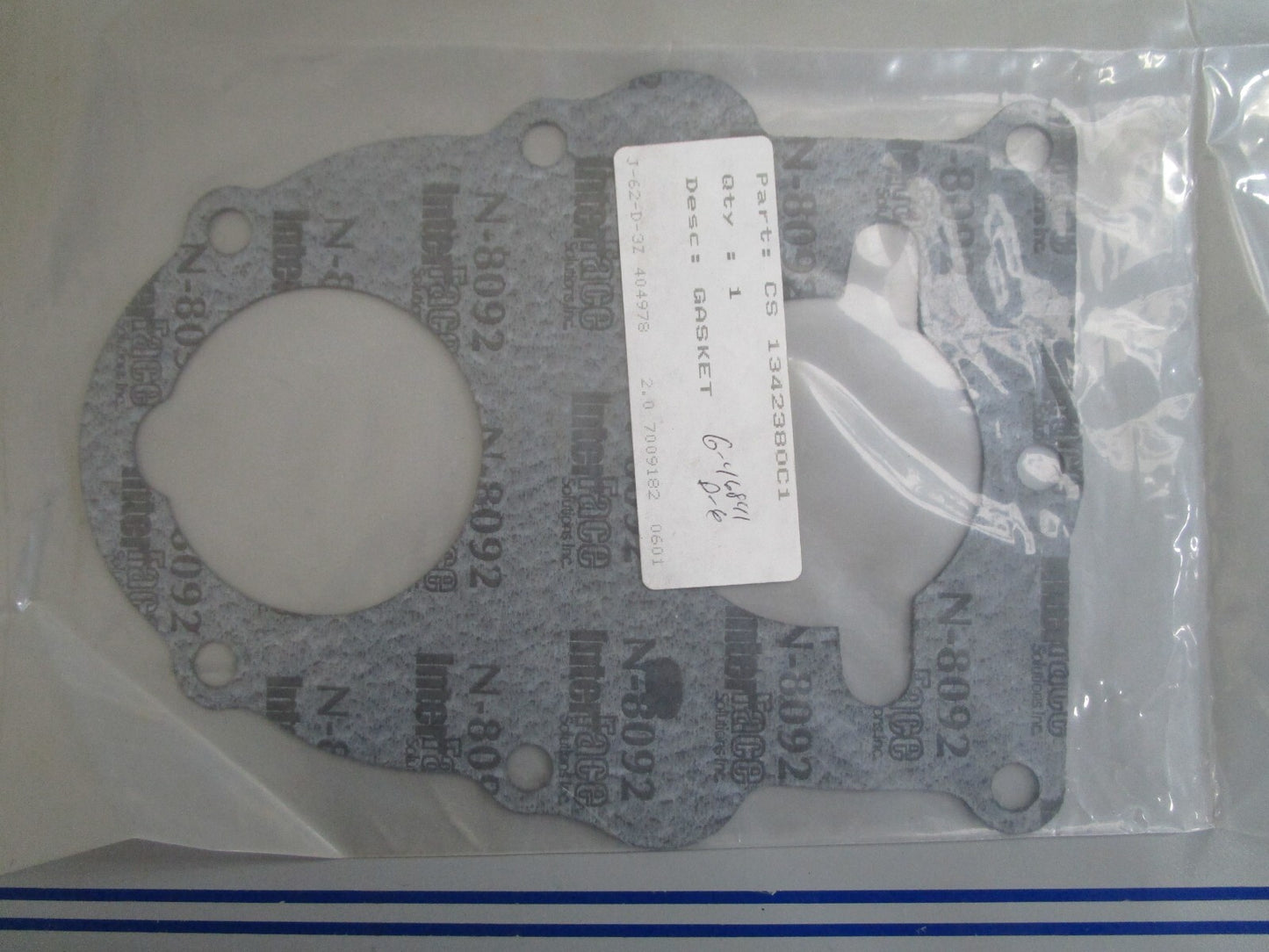 *NEW OEM* 0820 Case IH Gasket 1342380C1