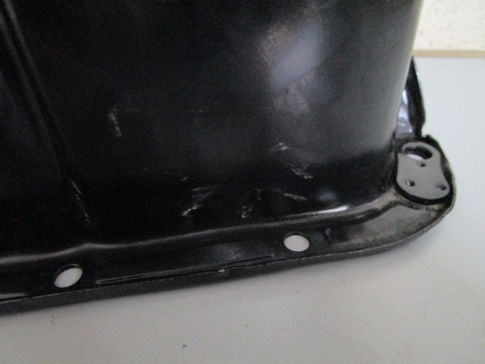 *NEW OEM* 0820 OMC Johnson Evinrude Oil Pan 5006166