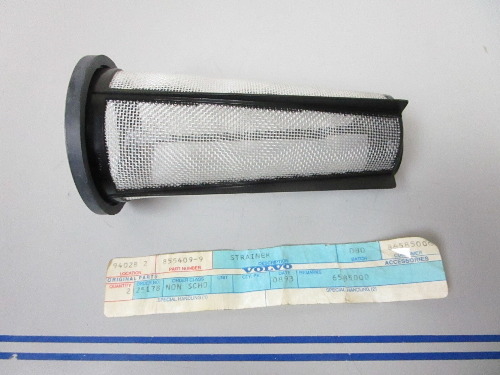 *NEW OEM* 0720 Volvo Penta Strainer 855409