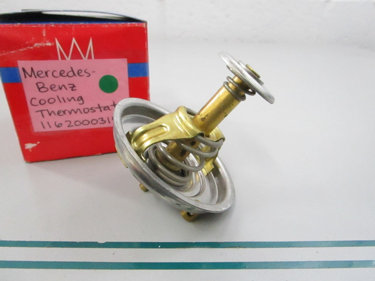 NEW OEM 1162000315 Mercedes-Benz Cooling Thermostat 0810