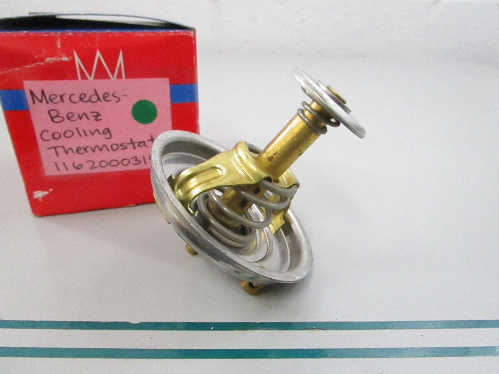 NEW OEM 1162000315 Mercedes-Benz Cooling Thermostat 0810