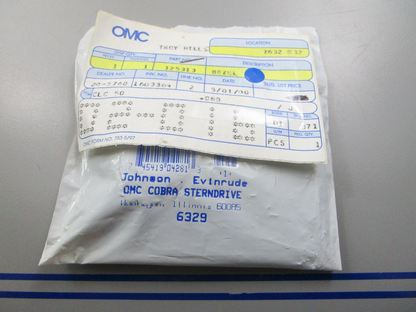 *NEW OEM* 0810 OMC Johnson Evinrude Bezel 125313 0125313